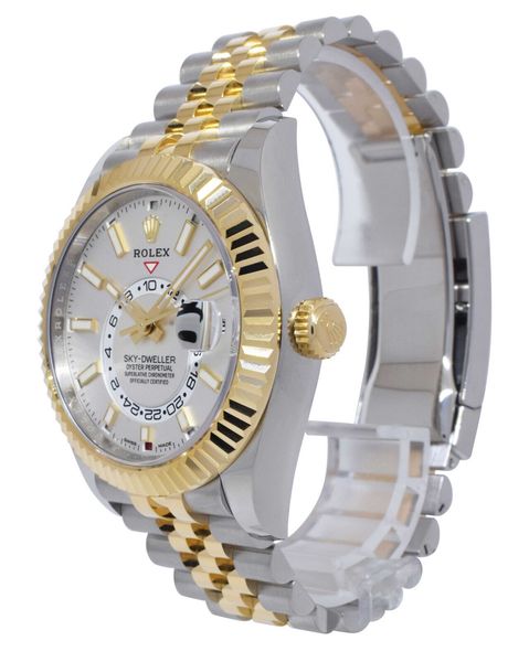 Rolex Sky-Dweller 326933